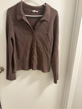 GAP Ribbed Button-Up Cardigan in Brown